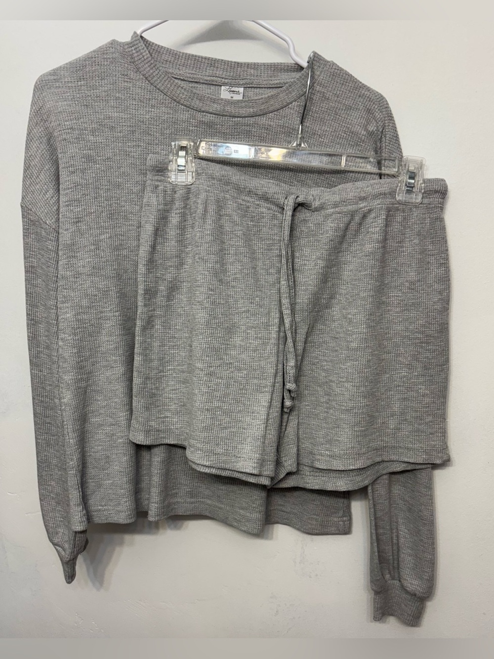 Lissome Lounge Gray Knit Long Sleeve & Shorts Lounge Set Womens Size Med NWOT